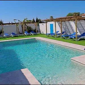 Apartamento La Roa V, Con Piscina Compartida